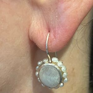 Quartz / Pearl Earring